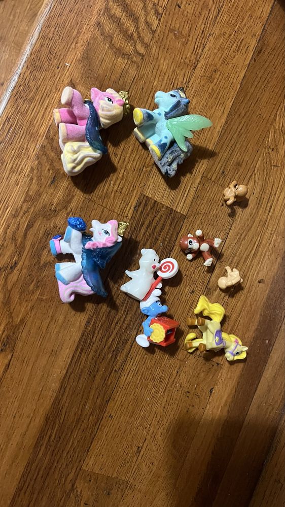 kucyki filly i inne drobne zabawki razem