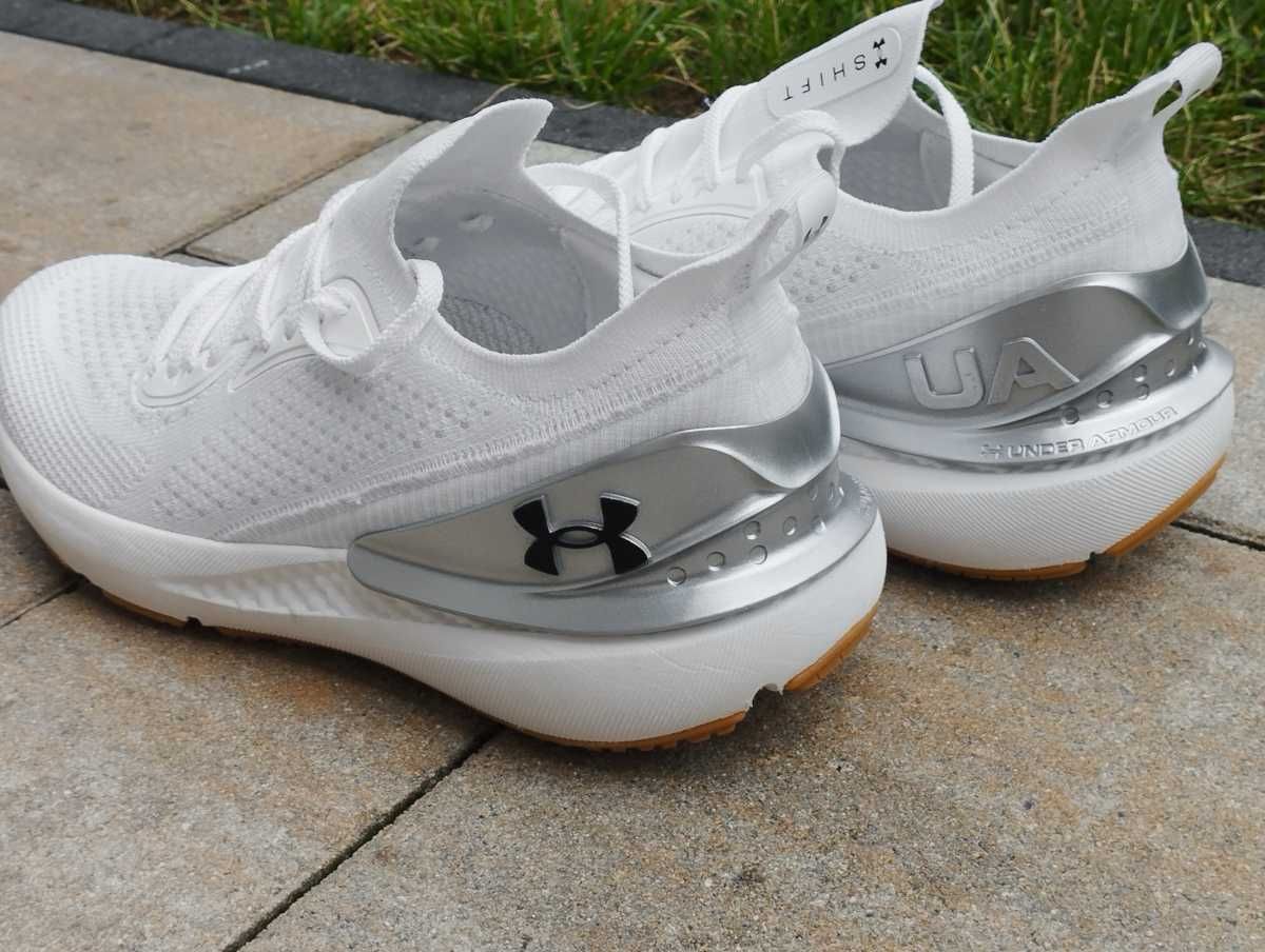 Buty Under Armour Ua W Shift rozmiar 44,5