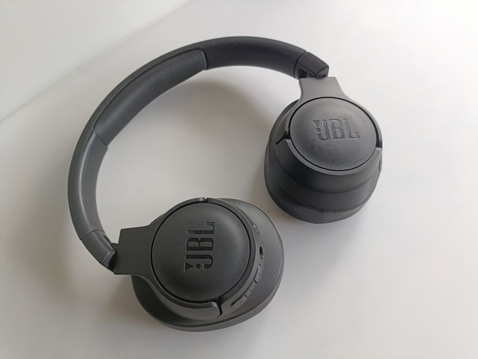JBL Tune 710BT блютуз наушники