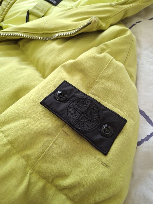 зимова куртка-пуховик з капюшоном (Stone Island)