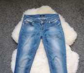 Spodnie damskie, niski stan | GUESS | r. 31