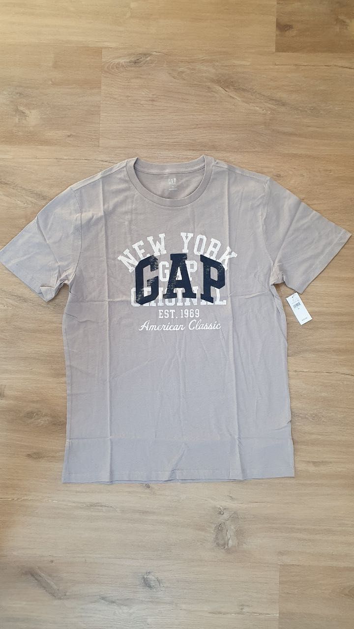 Футболка GAP, размер М, XL(48, 52)