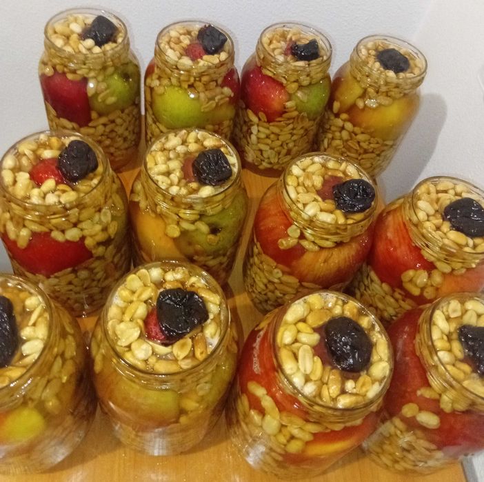 Супер їжа мед горіхи ноктарин полуниця(клубника) фрукти чорнослив 17кг