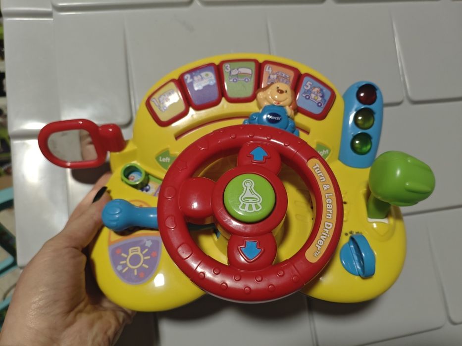 Музичні розвиваючі горщик Fisher price, піраміда, дзига, гітара, руль