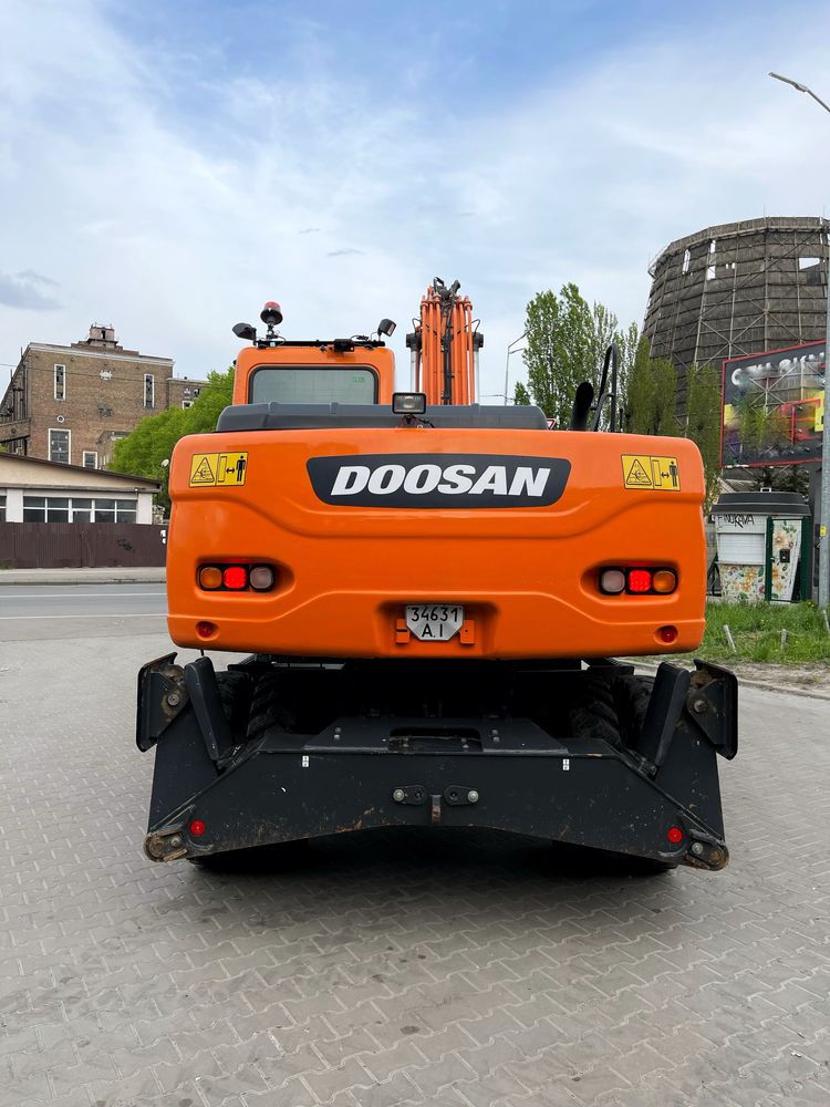 Продам екскаватор Doosan DX160W