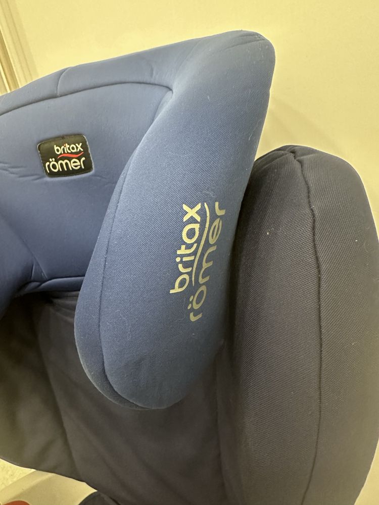 Автокрісло Britax Romer Kidfix SL 15-36 кг Universal isofix
