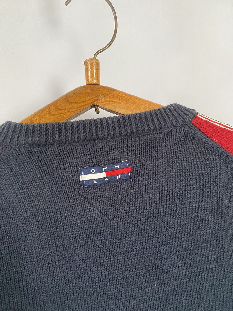 Світер tommy hilfiger L,XL