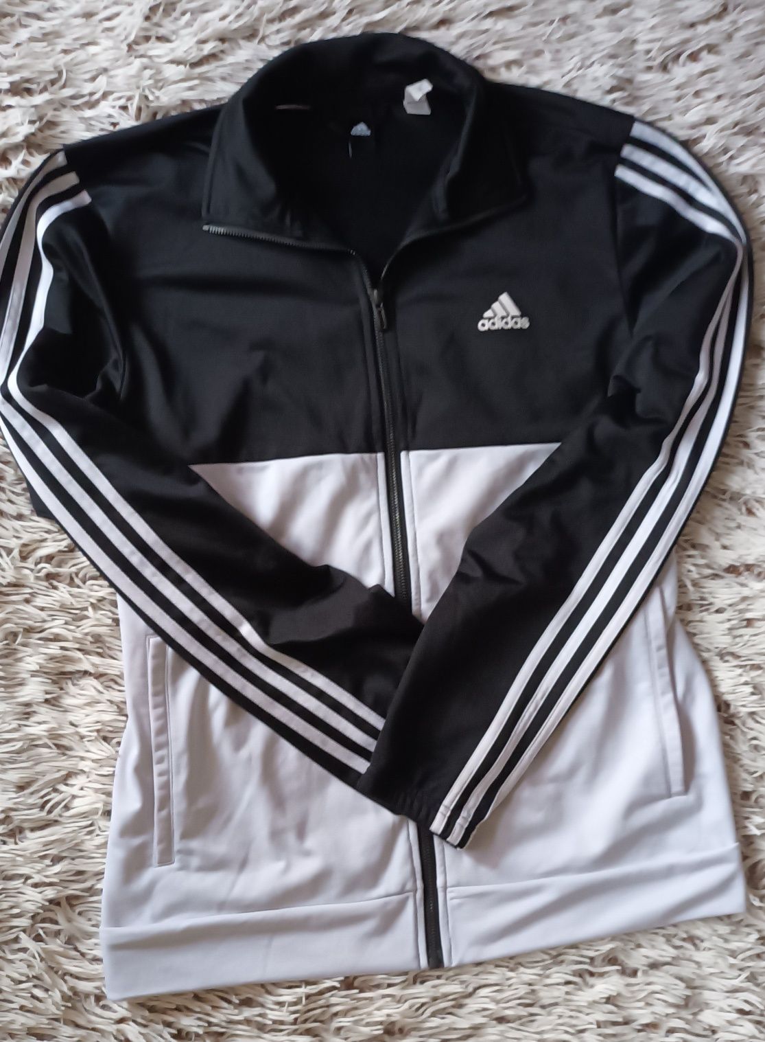 Bluza firmy  Adidas