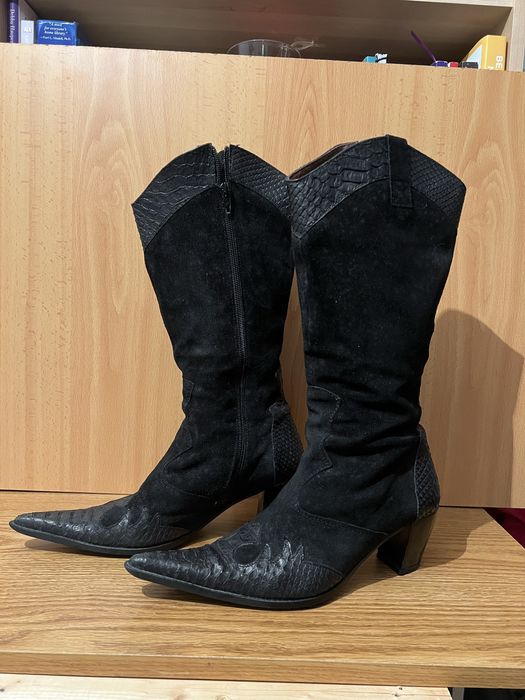 Botas de Camurça em bom estado
