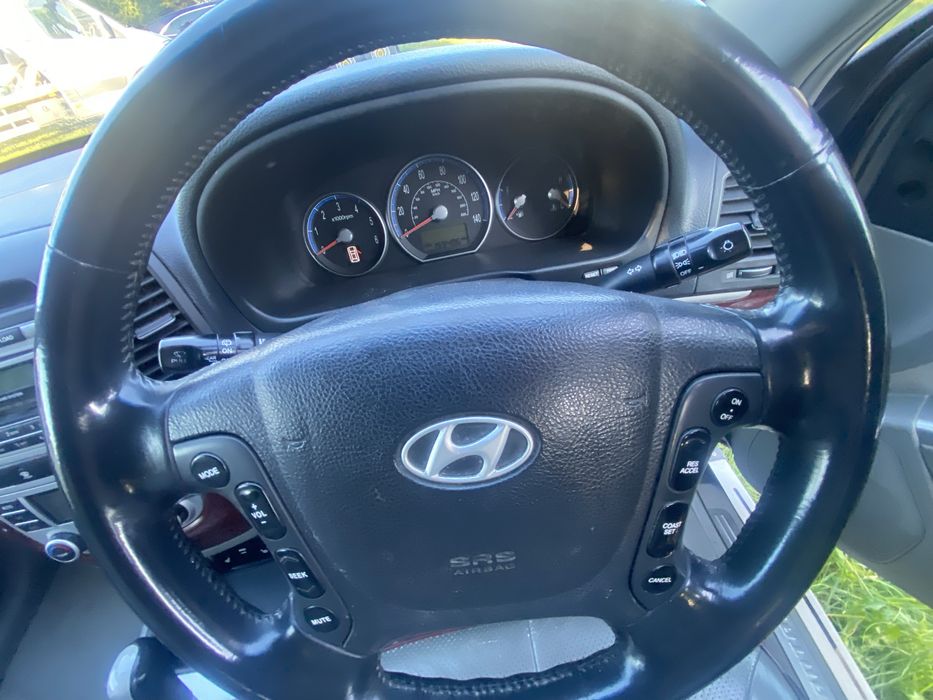 Хюндай Санта Фе Hyundai Santa Fe 4*4 2.2 D 7 місний для військових ЗСУ