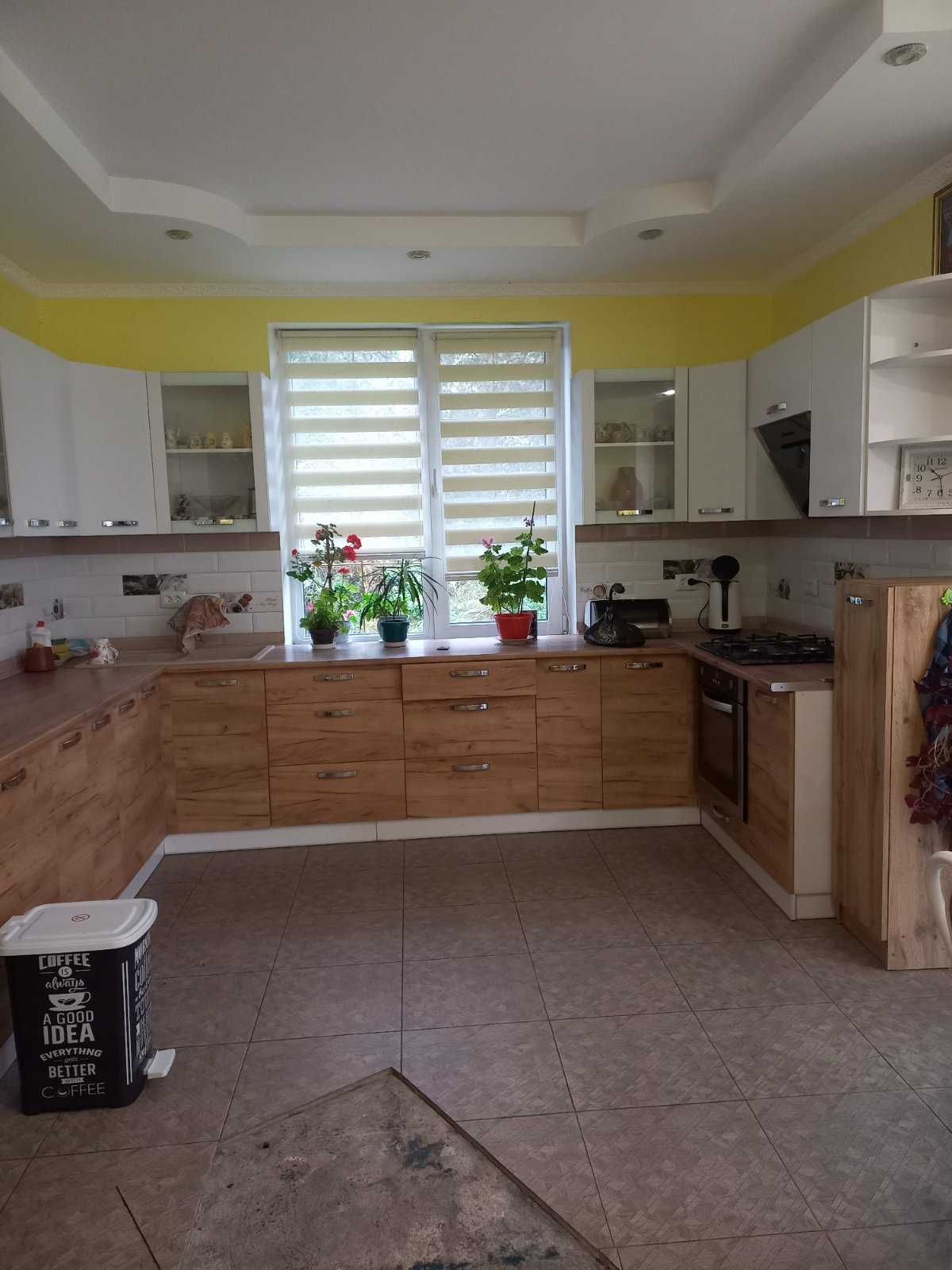 продам будинок за містом