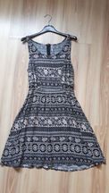 Sukienka Cropp (r. XS)