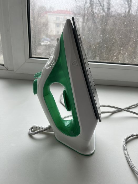 Праска BRAUN TexStyle 1 SI1080VI