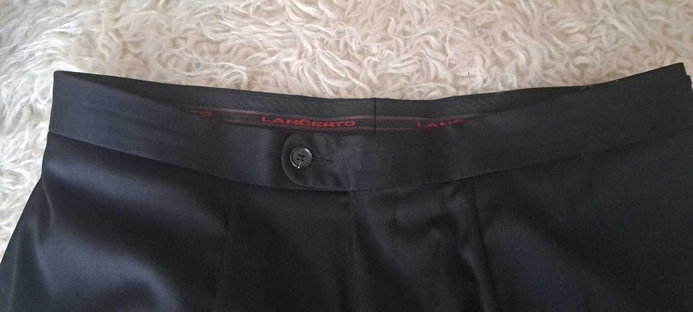 Klasyczny czarny smoking