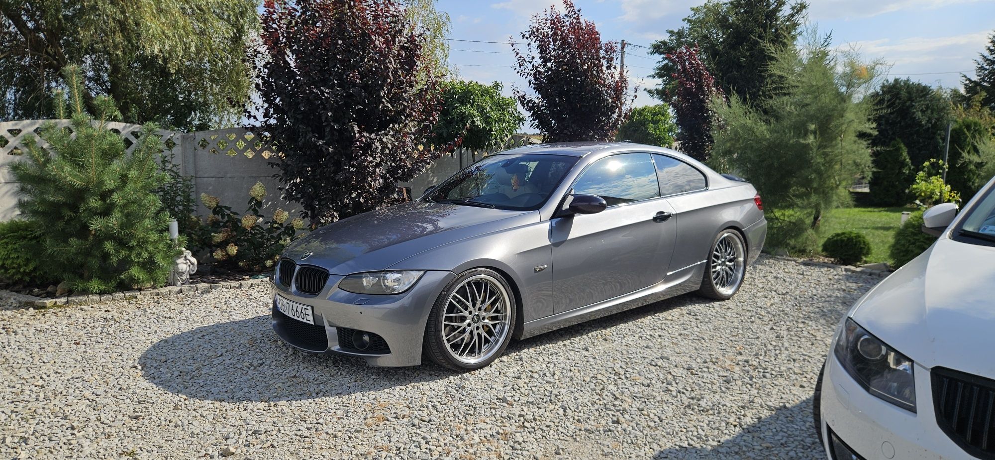 BMW   E92    335 I