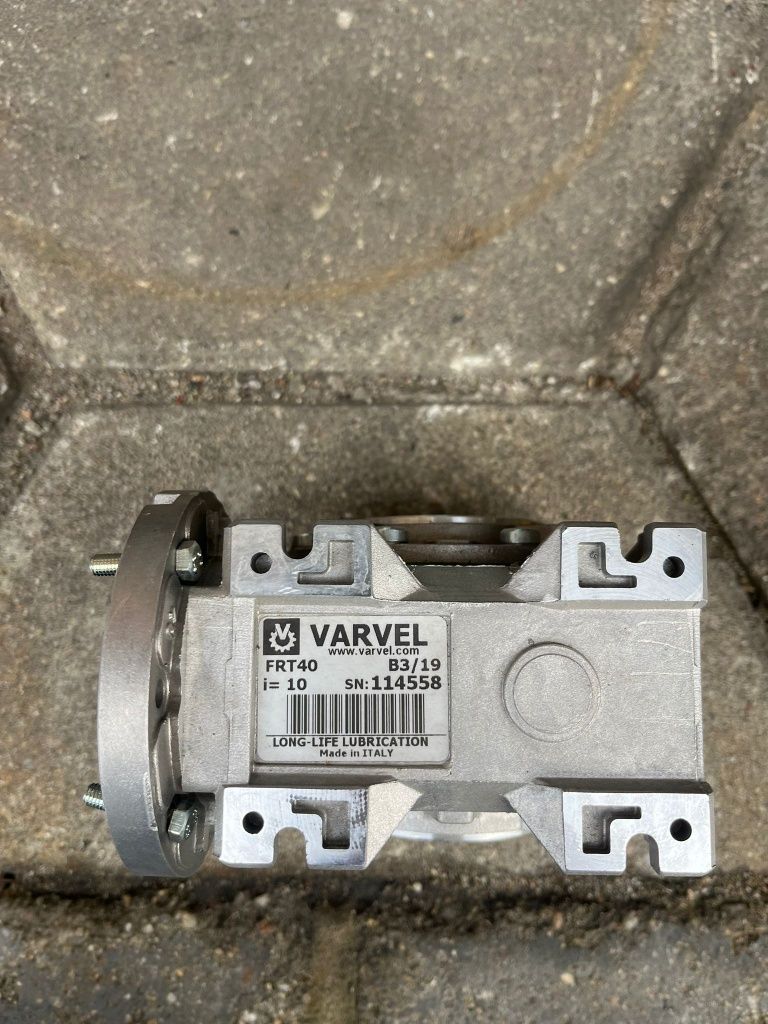 Przekładnia ślimakowa FRT 40 B3 Varvel  motoreduktor