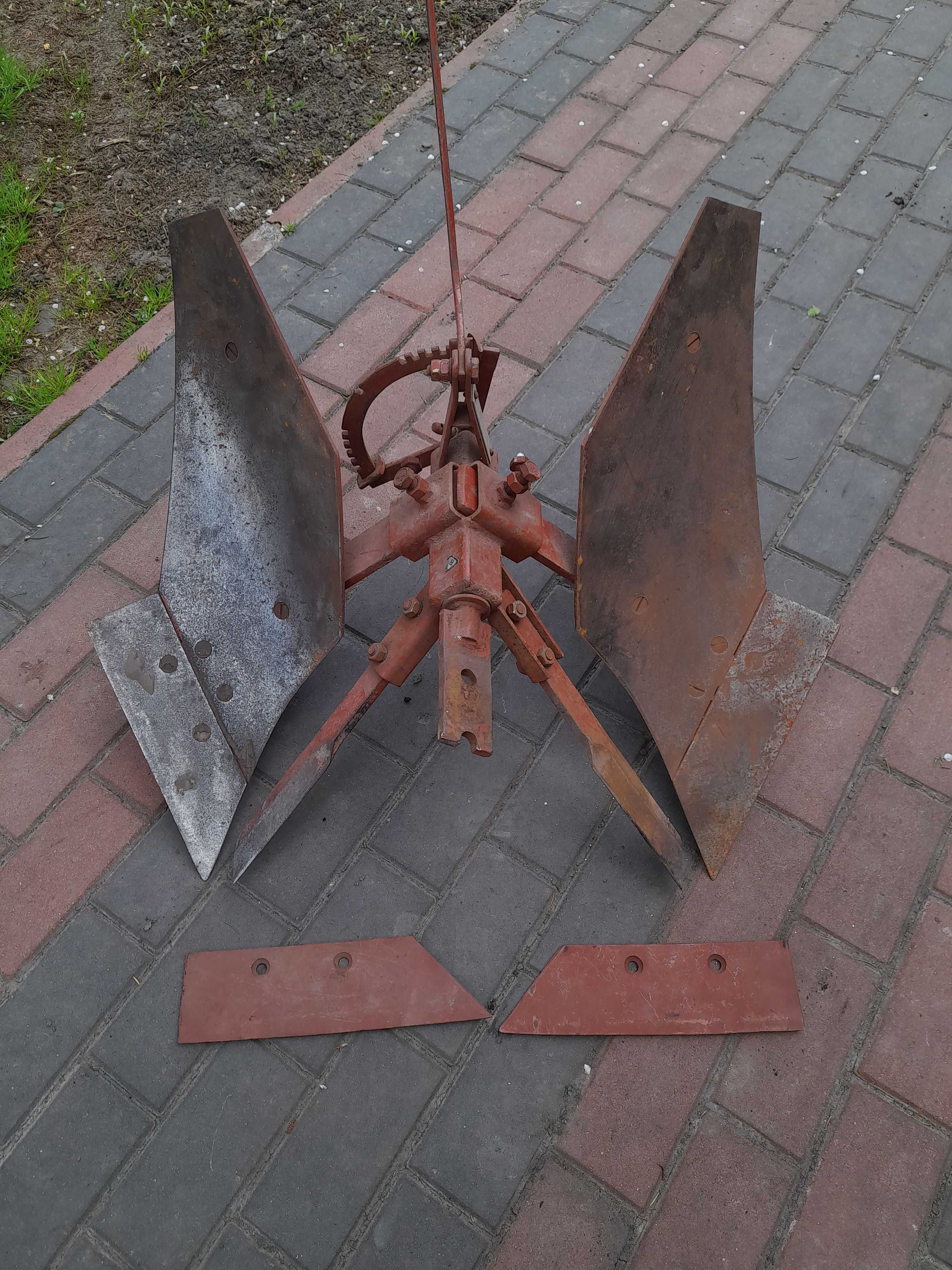 Pług do traktorka