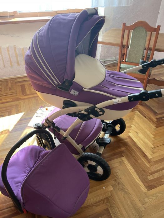 Продається дитяча коляска