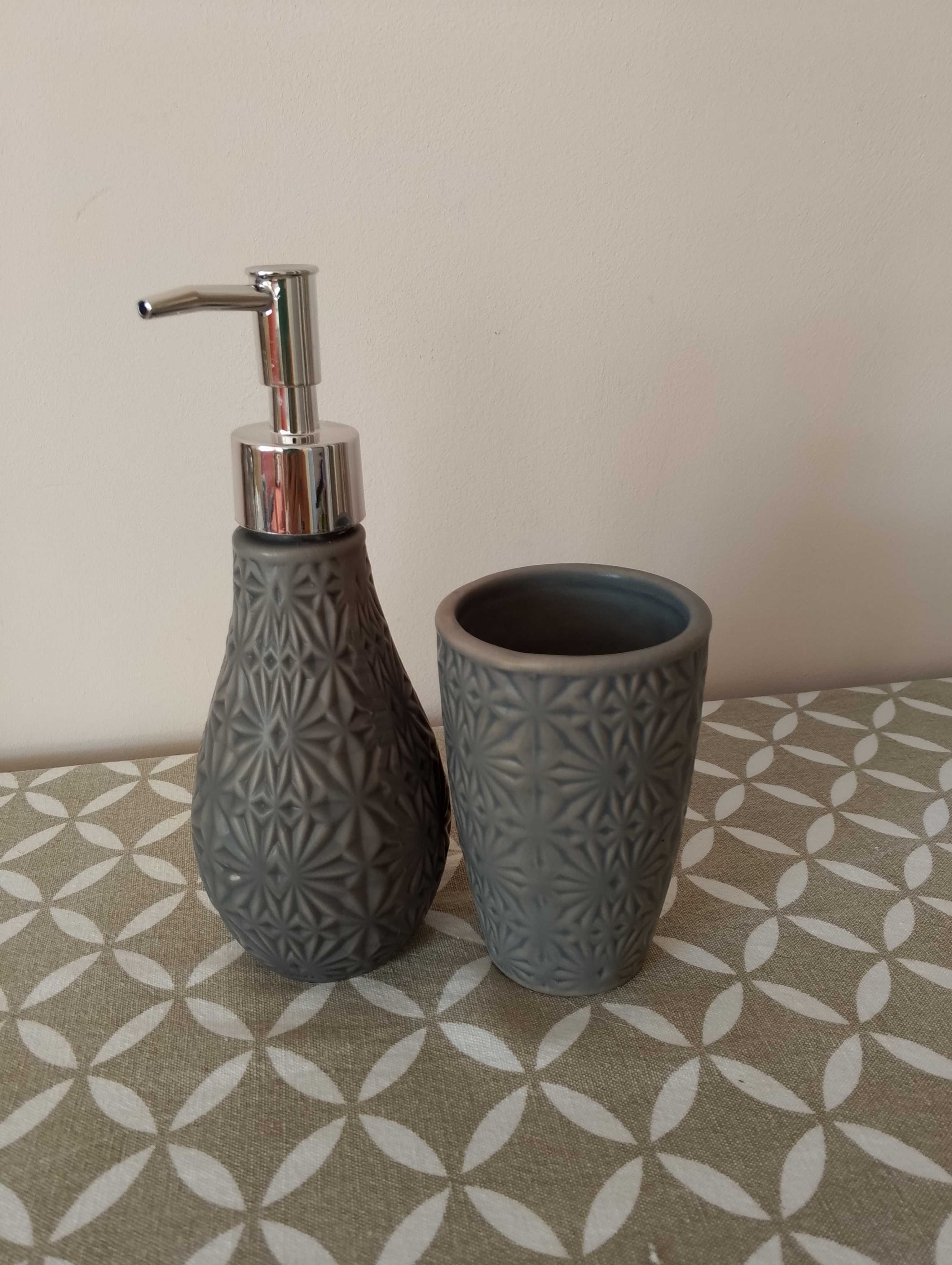 ceramiczny dozownik do mydła +kubek szary