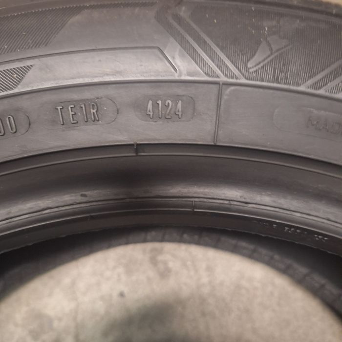 Opony zimowe Goodyear ULTRA GRIP PERFORMANCE 3  225/55/17  101V