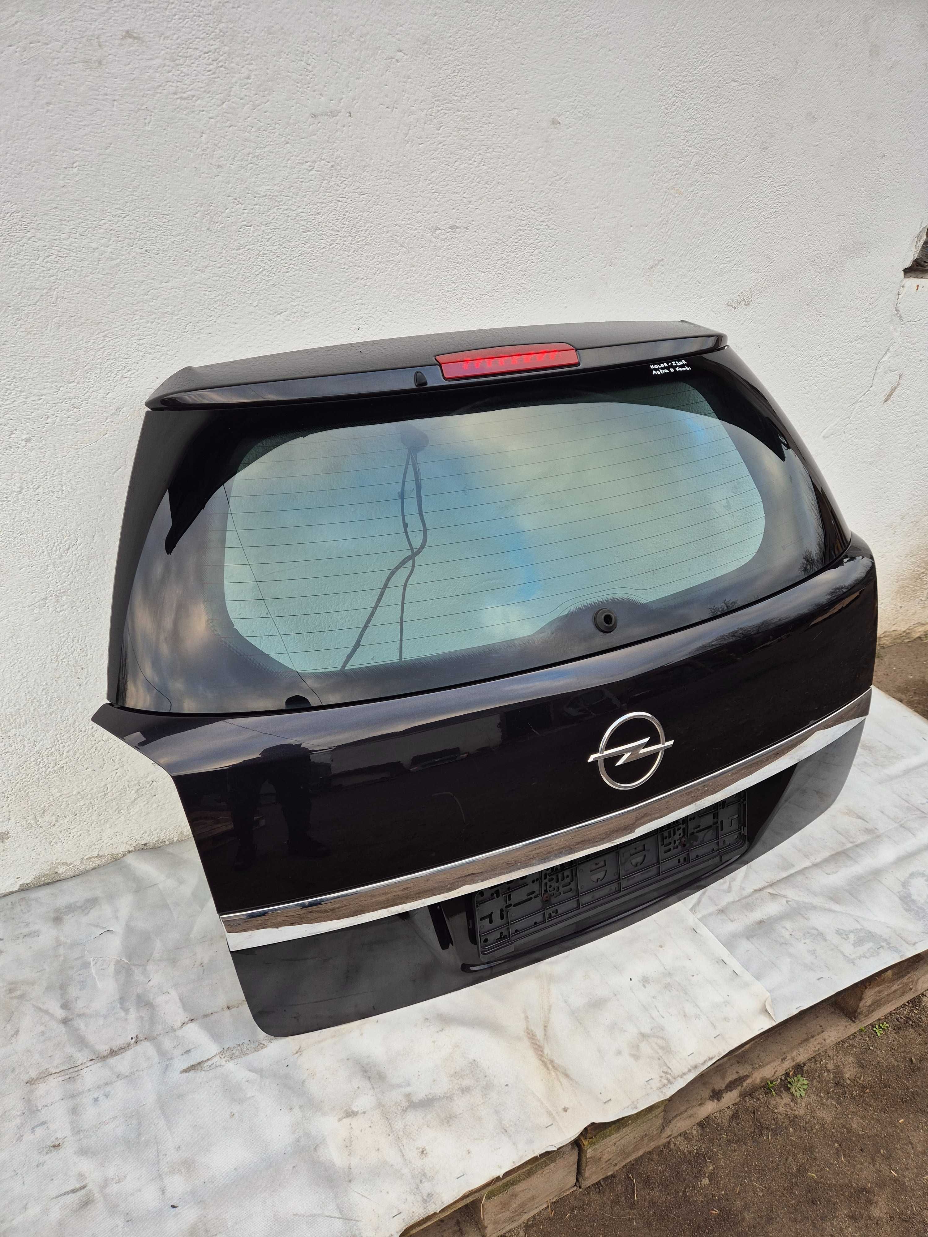 Tylna Tył Klapa Bagażnika Opel Astra III H Kombi Z20R CZARNA 04-14r