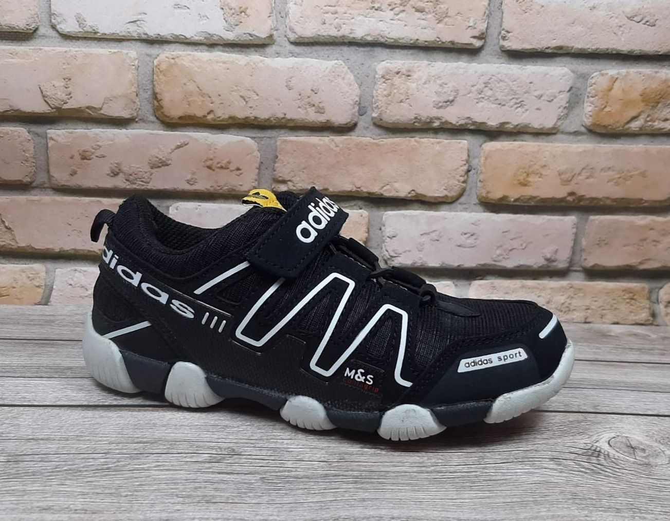 Літні кросівки Adidas 25,27,30p.