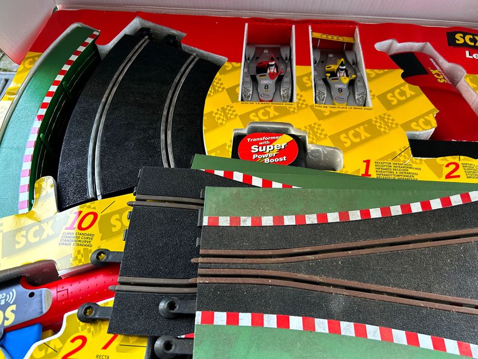 Pista SCX Le Mans 1:32 – edição 24 Horas de Le Mans 2000