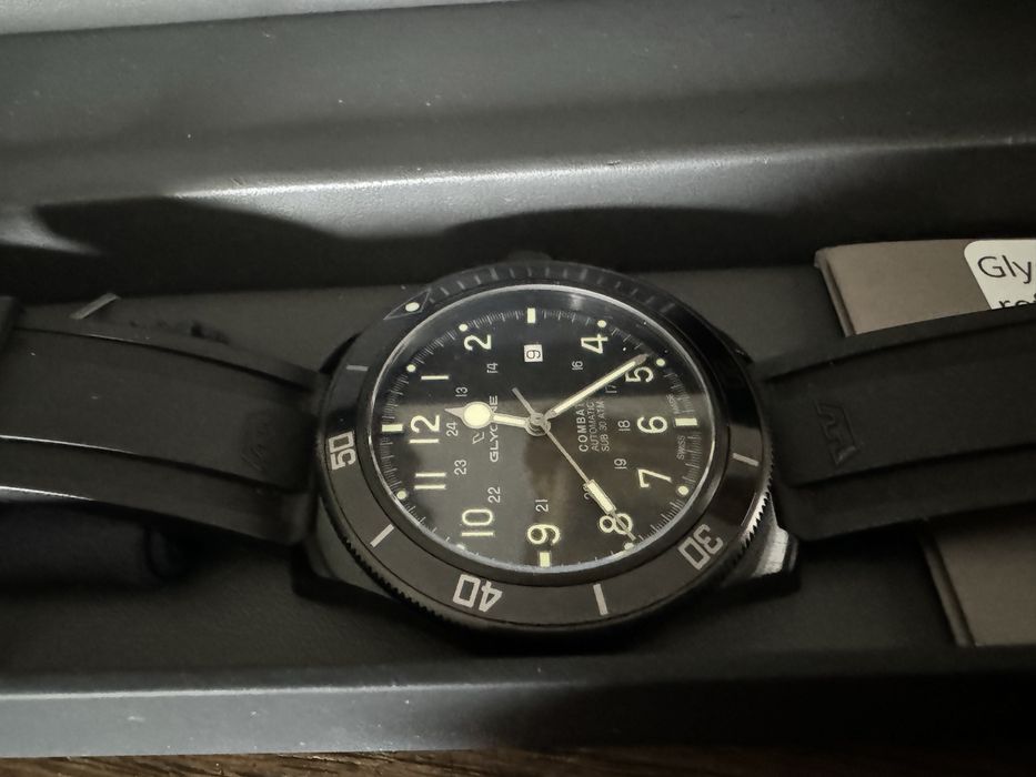 Duży zegarek Glycine Combat SUB 46 GL0288 Jak nowy