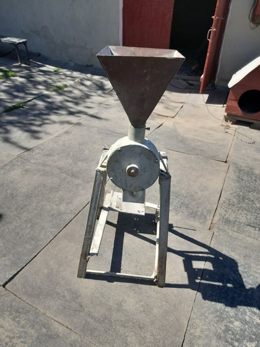 Млин саморобний млин