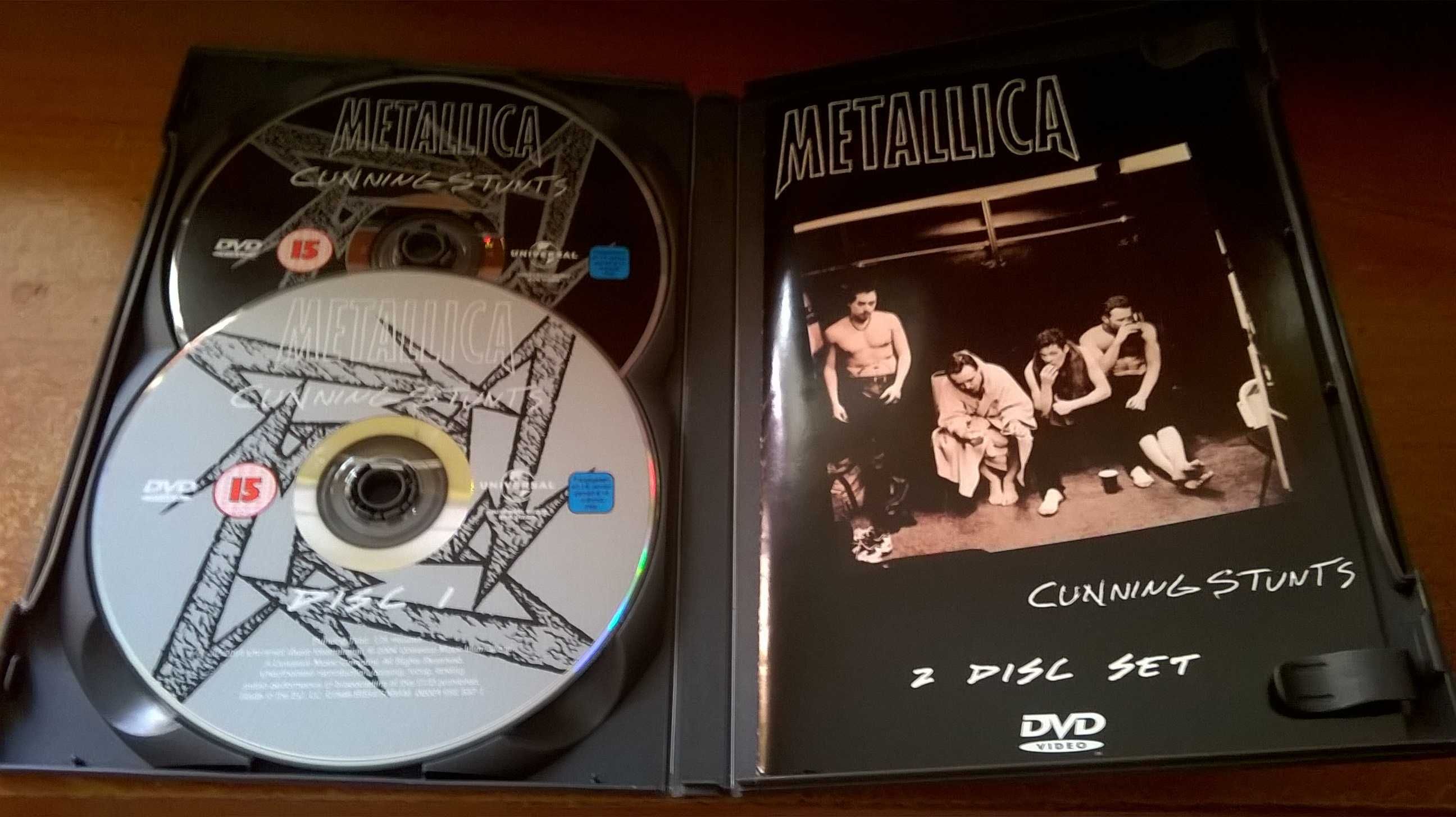 Metallica - Cunning Stunts - DVD duplo