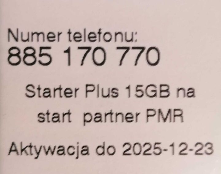 Karta SIM ze złotym numerem: 885 - 170 - 770.