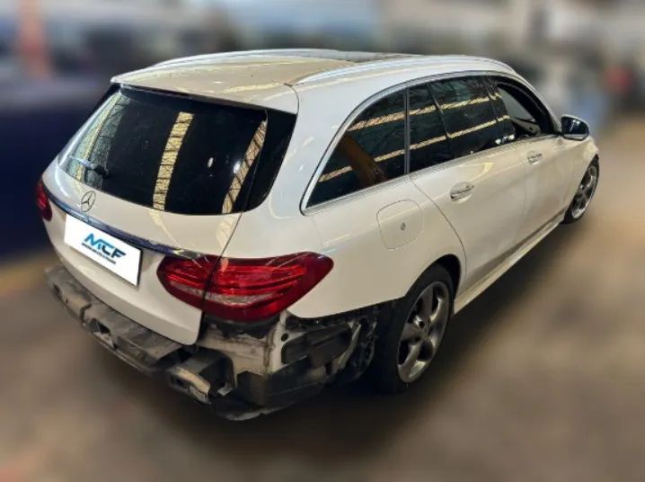 Mercedes C220 Bluetec AMG Line Cx Aut. Premium de 2014 para peças