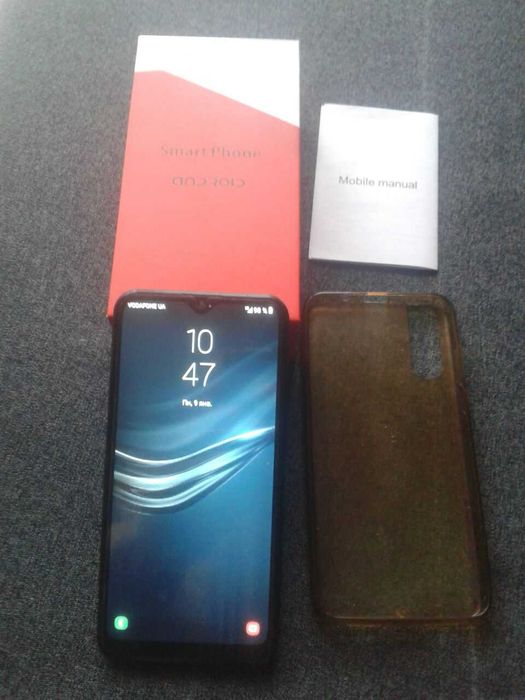 Новий смартфон  Note 10 з пам'яттю 4 ГБ RAM та 64 ГБ ROM.