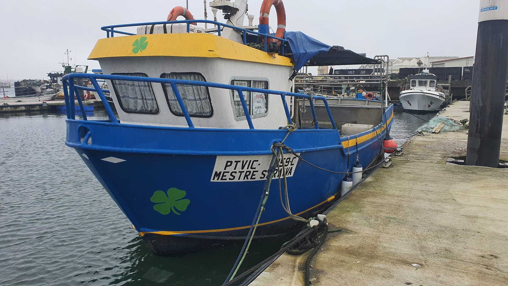 ‼️Barco de pesca local em alumínio como novo totalmente equipado.‼️