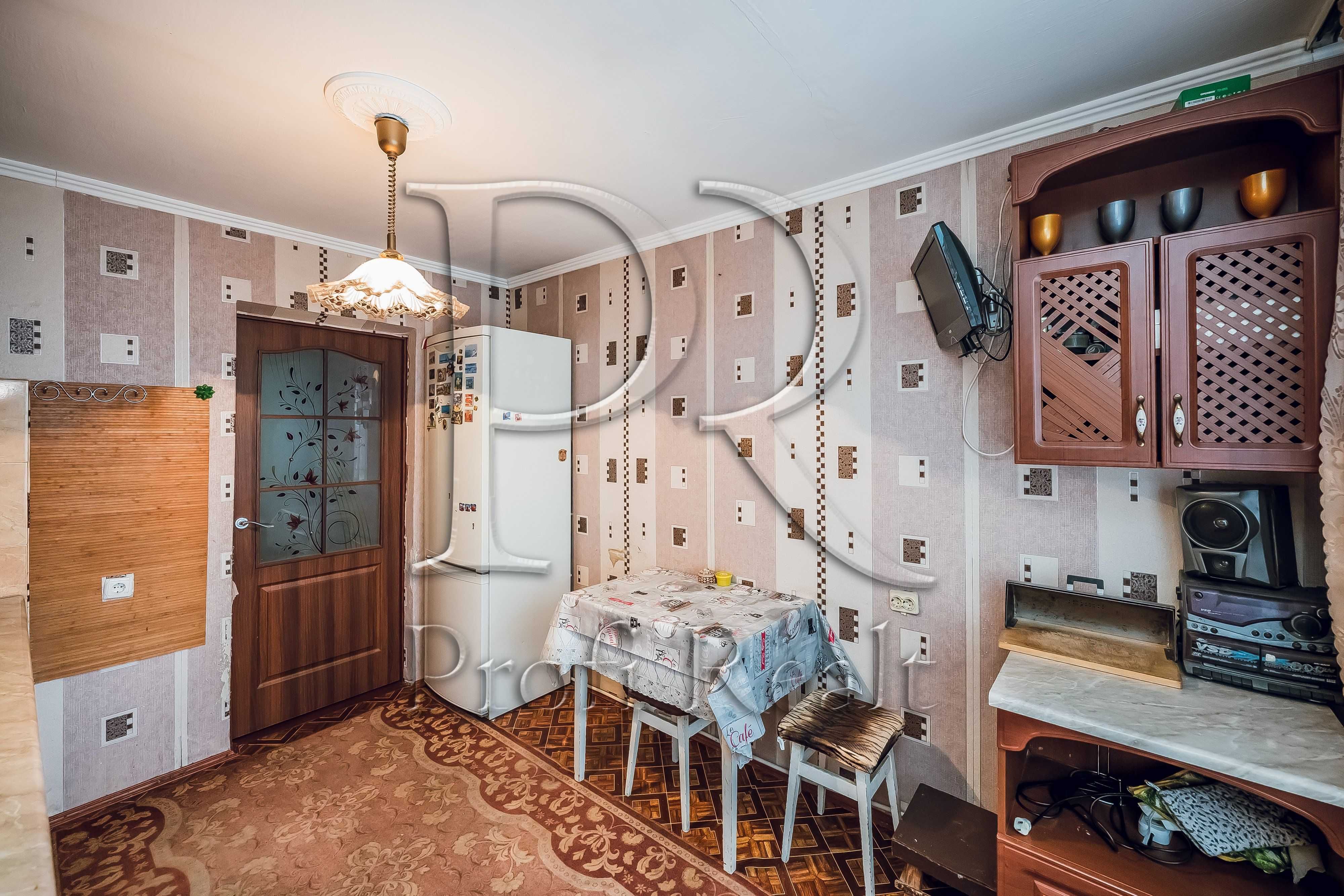 Продаж 3-ної кв-ри вул.Спортивна,4 Макарівст.м.Житомирська