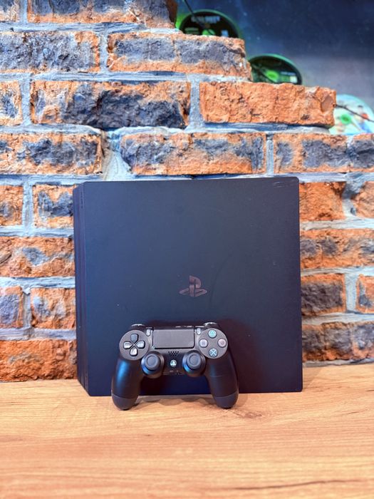 Playstation 4 pro (магазин гарантія )