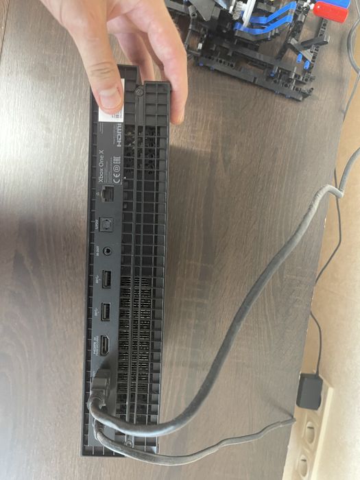 приставка Xbox one Х 1 tb