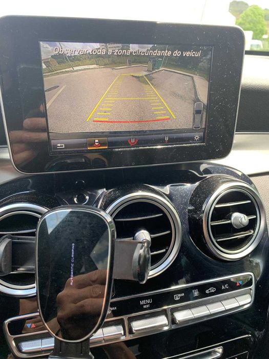 Mercedes-Benz GLC 250 d AMG  4-Matic