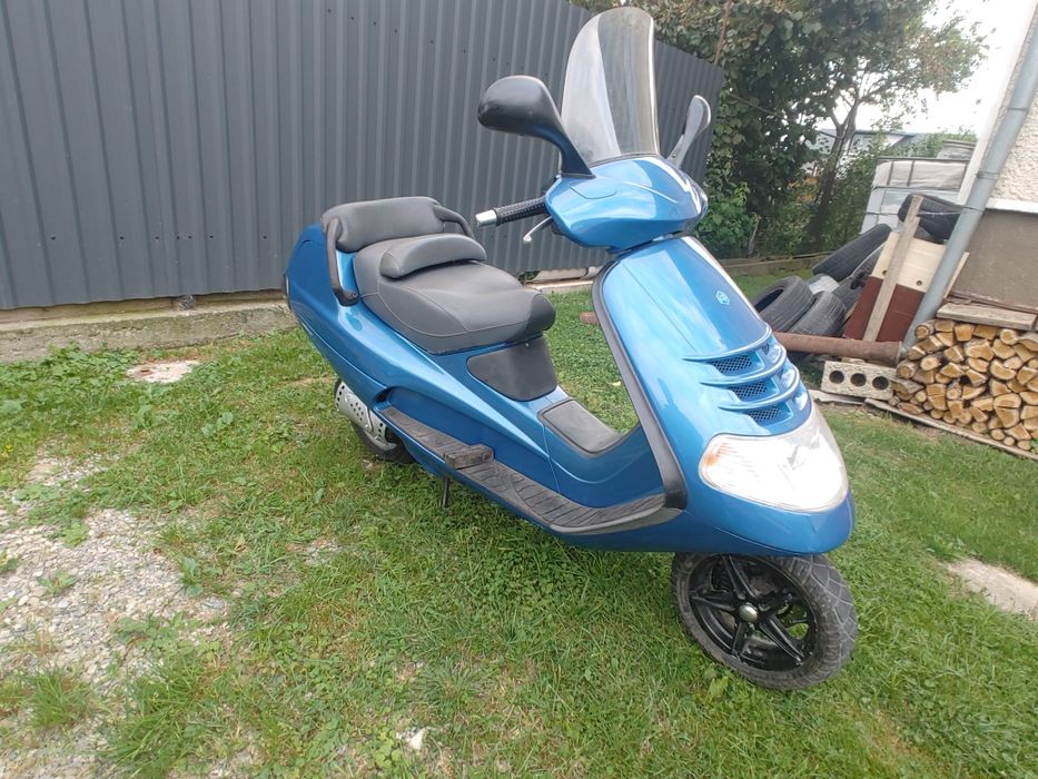 Продам Piaggio Hexagon LX4 4T 150 куб