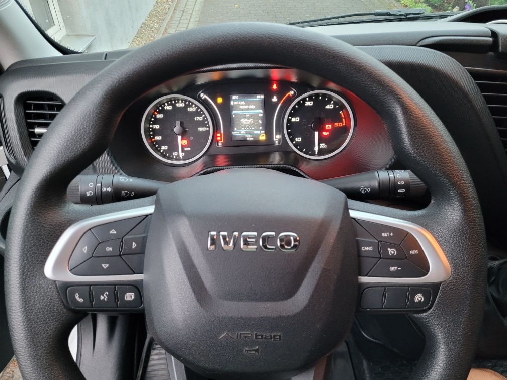 Iveco Daily 2.3 winda burtofiranka mały przebieg