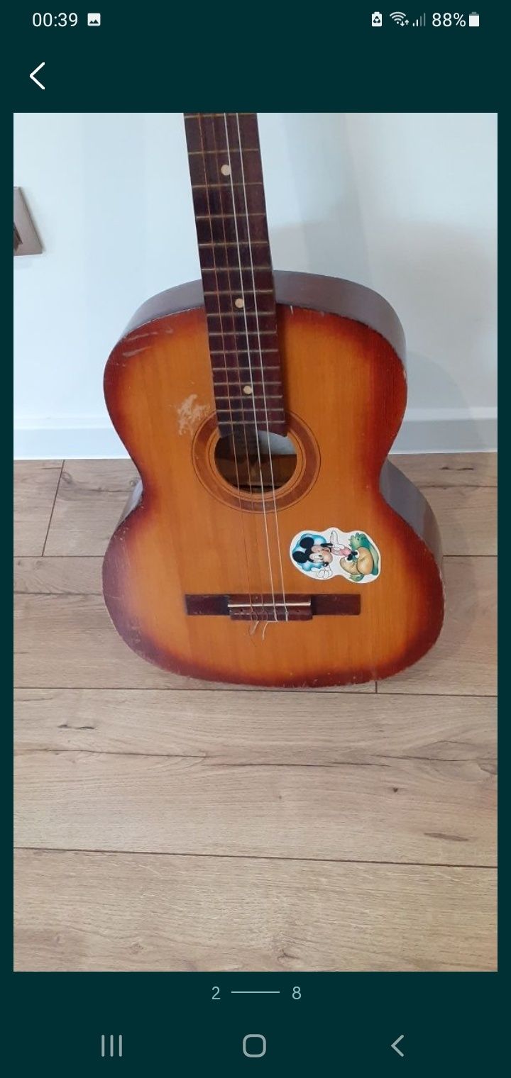 Gitara Ruska z prl brak 2 strun jako ozdoba lub dekoracja