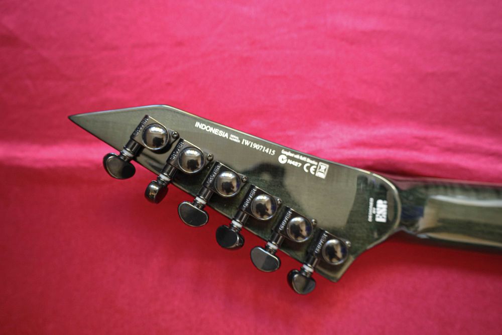 ESP LTD M-1001 електрогітара