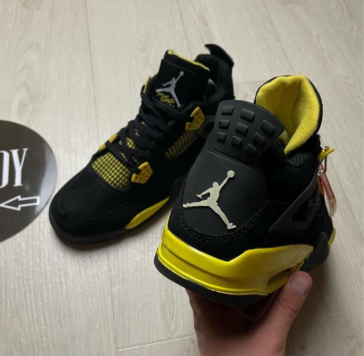 Джордан| Jordan 4 Retro Thunder