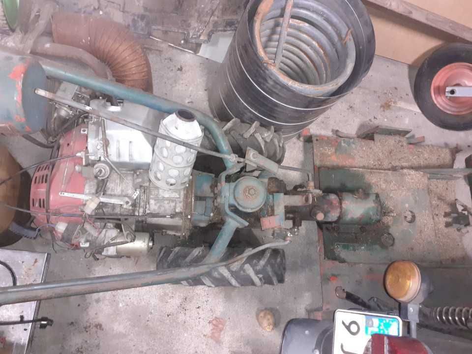 Traktorek MF70 + pług wirnikowy