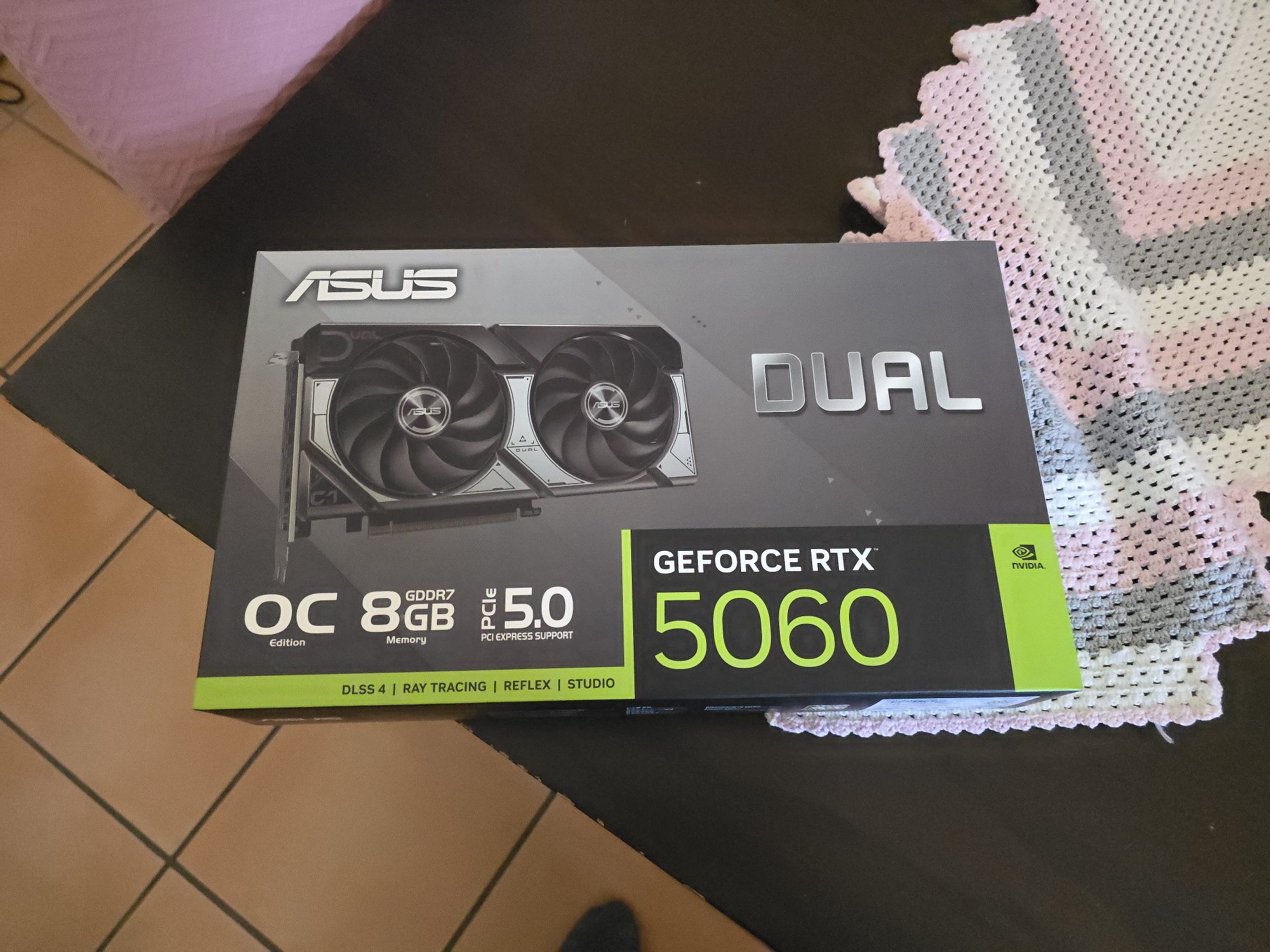 Placa grafica  Asus NVIDIA GeForce RTX 5060 "Blackwell" Dual OC