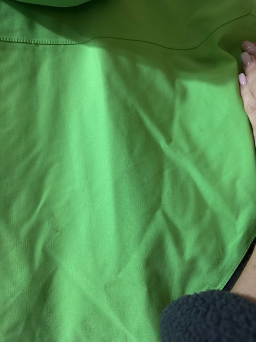Лижна куртка в ідеальному стані зелена розмір М