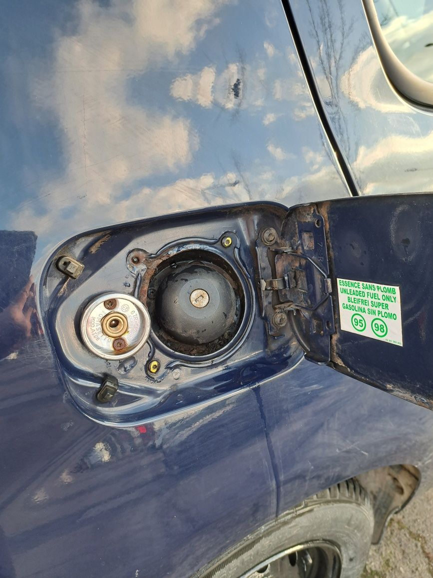 Dacia Sandero  LPG  Hak  Przebieg 99 tys  2010 r