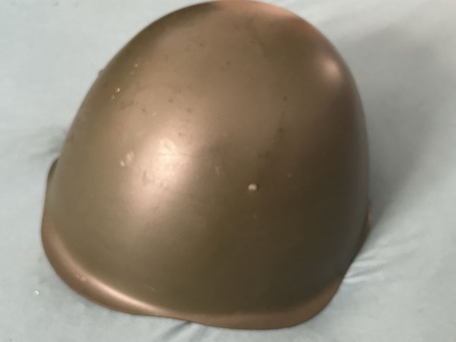 Kask wojskowy / hełm