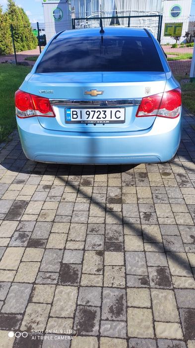 Chevrolet Cruze 2011 року