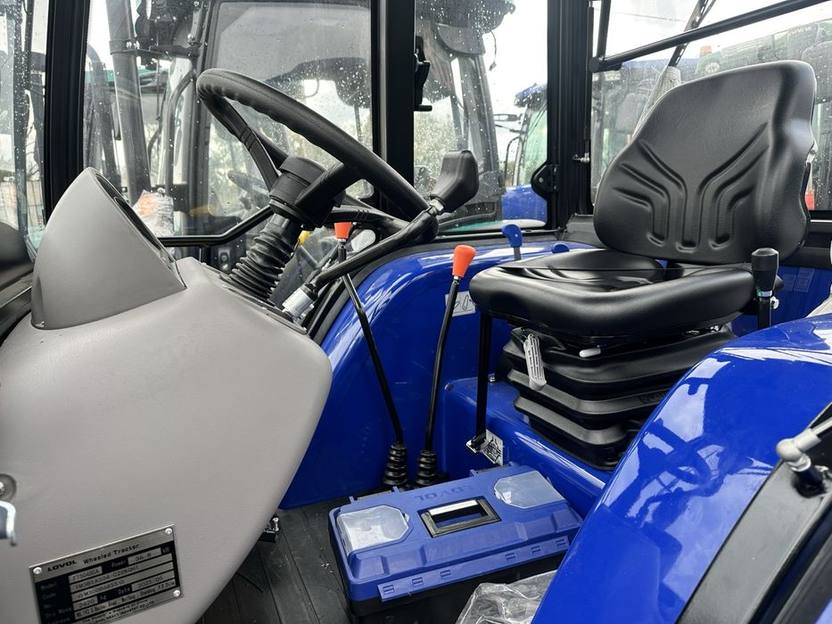 Трактор Ловол 504